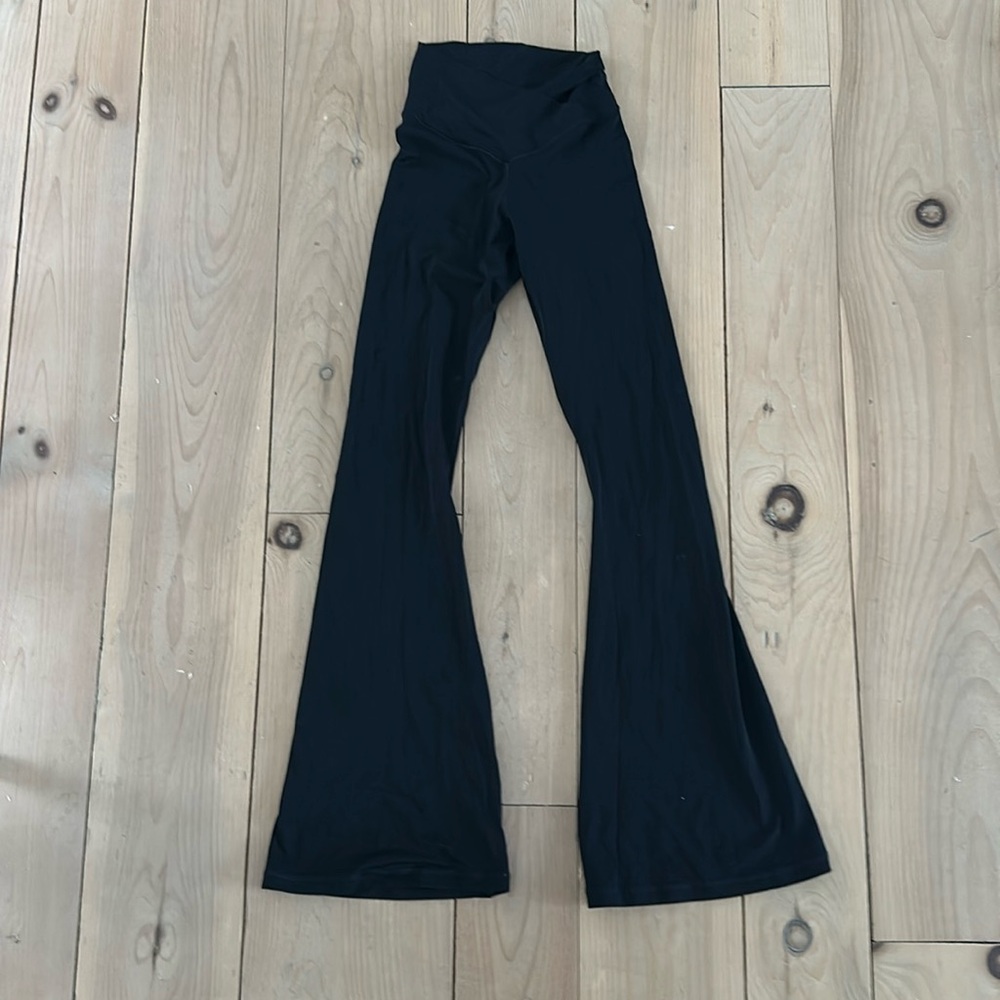 Aerie offline flare leggings black size small